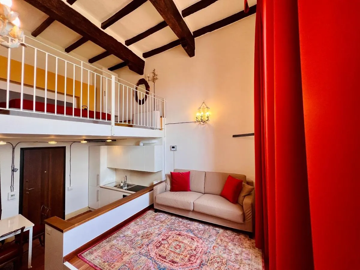 House Of Lovers - Magnificent View In The Heart Of בולוניה 0*,  איטליה